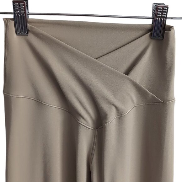 Offline by Aerie Real Me High Waisted Crossover Flare Legging - Picture 7 of 8